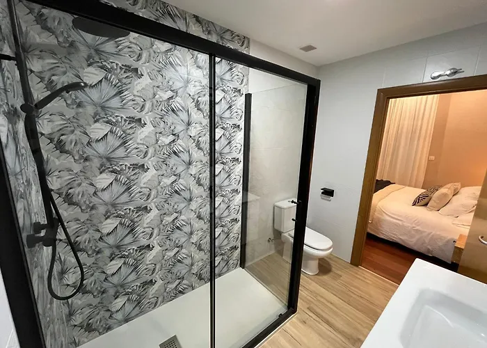 Old Town Core Next To Plaza Nueva *