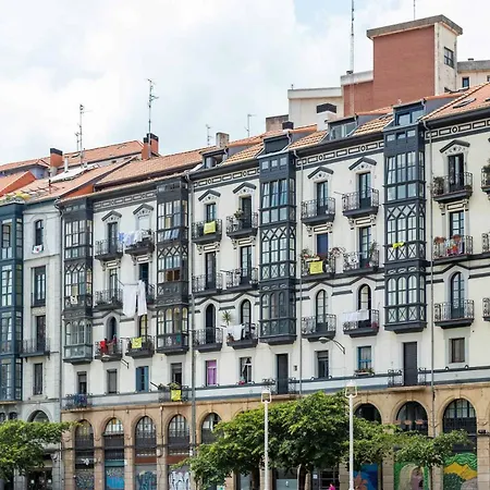 Old Town Core Next To Plaza Nueva * Bilbau