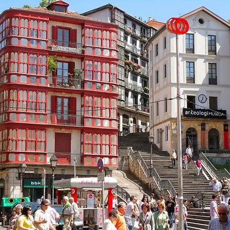 Apartment Old Town Core Next To Plaza Nueva